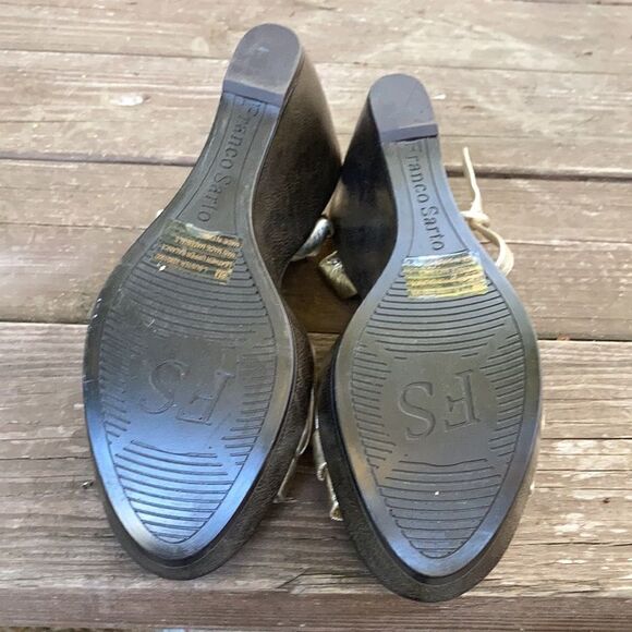 Franco Sarto Wedge Heel Gold Bow Front - Picture 4 of 9